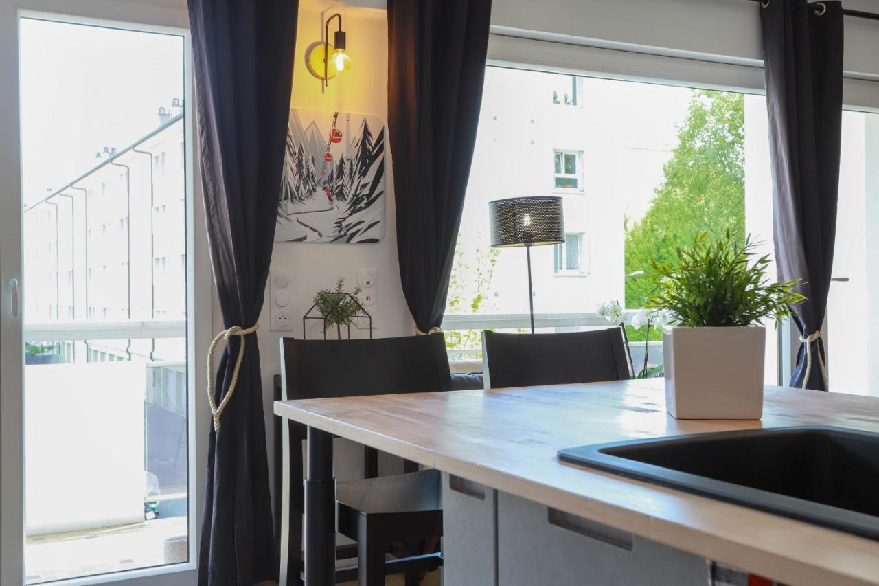 Chez Lou Appartement Proche Du Lac Moderne Annecy Eksteriør bilde