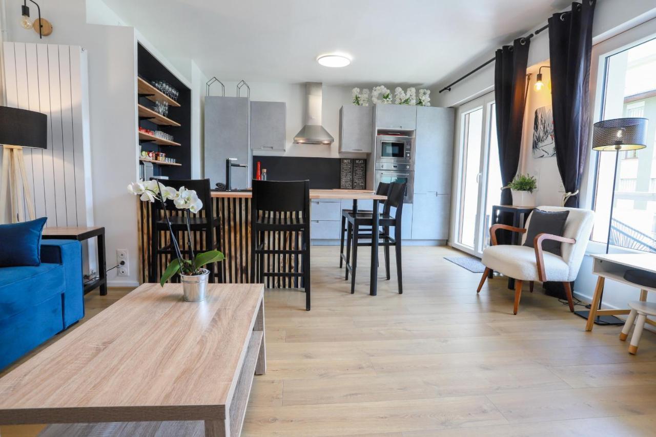 Chez Lou Appartement Proche Du Lac Moderne Annecy Eksteriør bilde